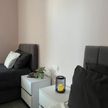 Cozyapartmens تيرانا